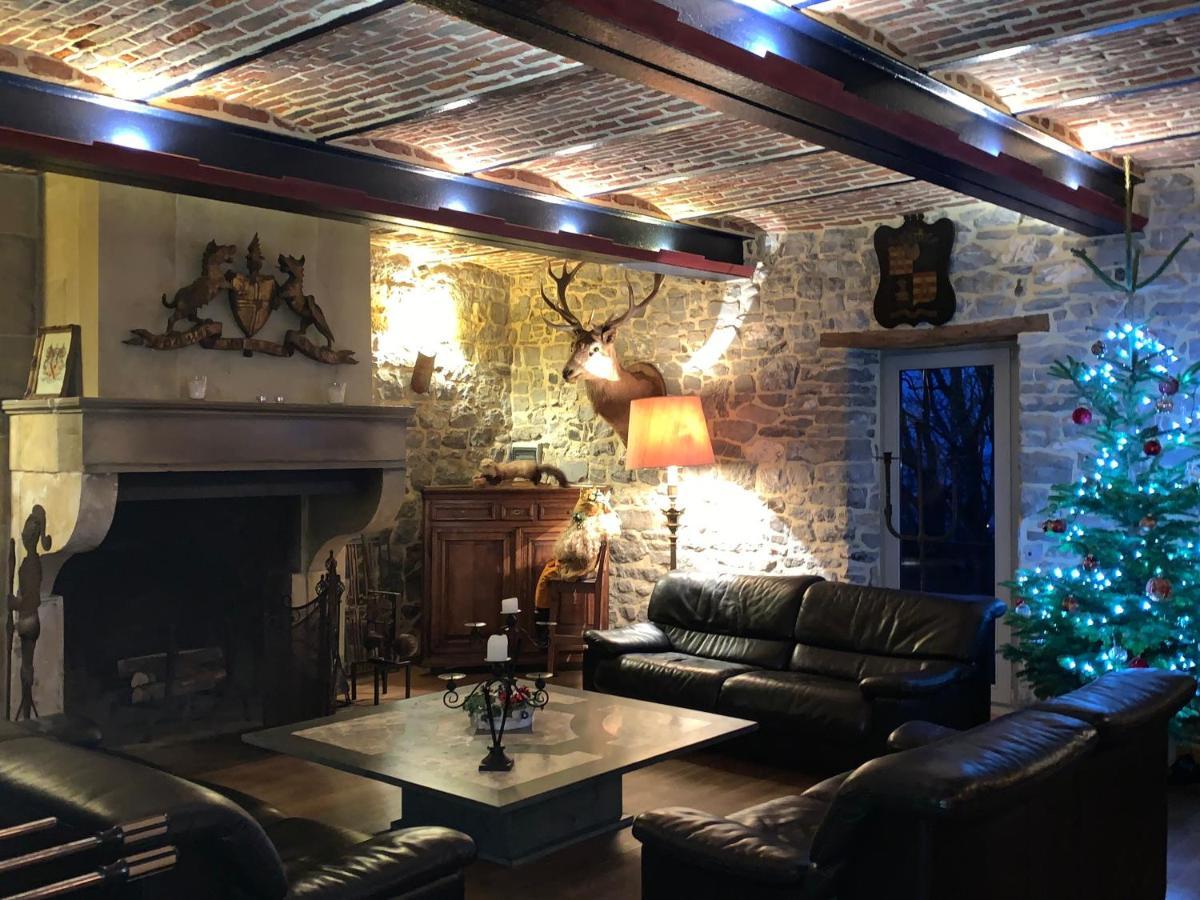 Les Confidences De Messire Sanglier, Stylished Guest Houses Beauraing Ngoại thất bức ảnh