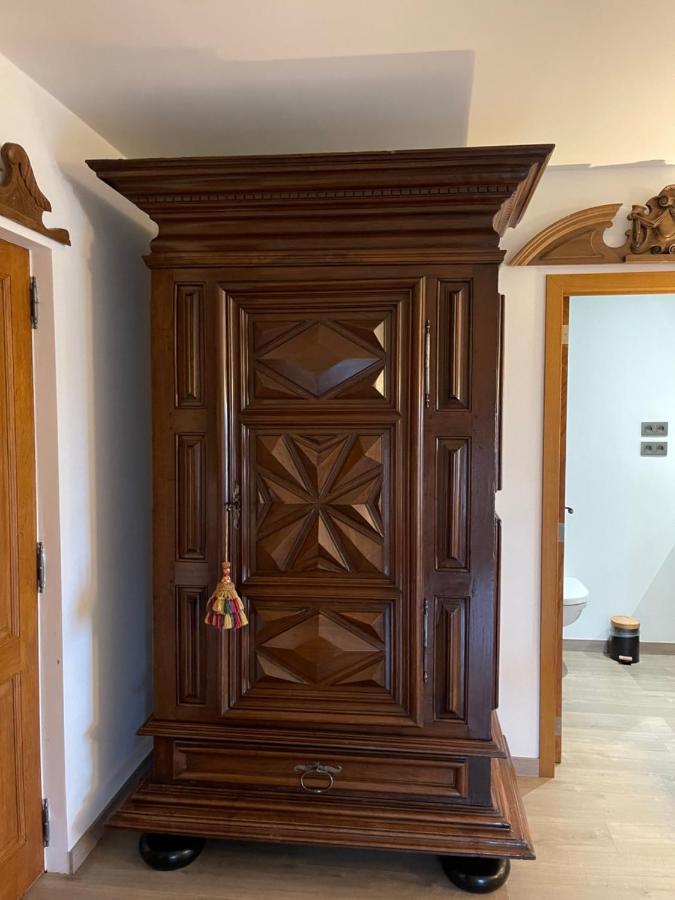 Les Confidences De Messire Sanglier, Stylished Guest Houses Beauraing Ngoại thất bức ảnh