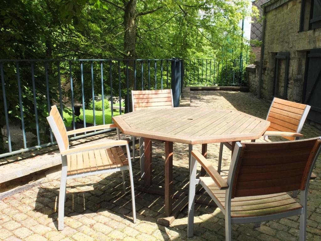 Les Confidences De Messire Sanglier, Stylished Guest Houses Beauraing Phòng bức ảnh